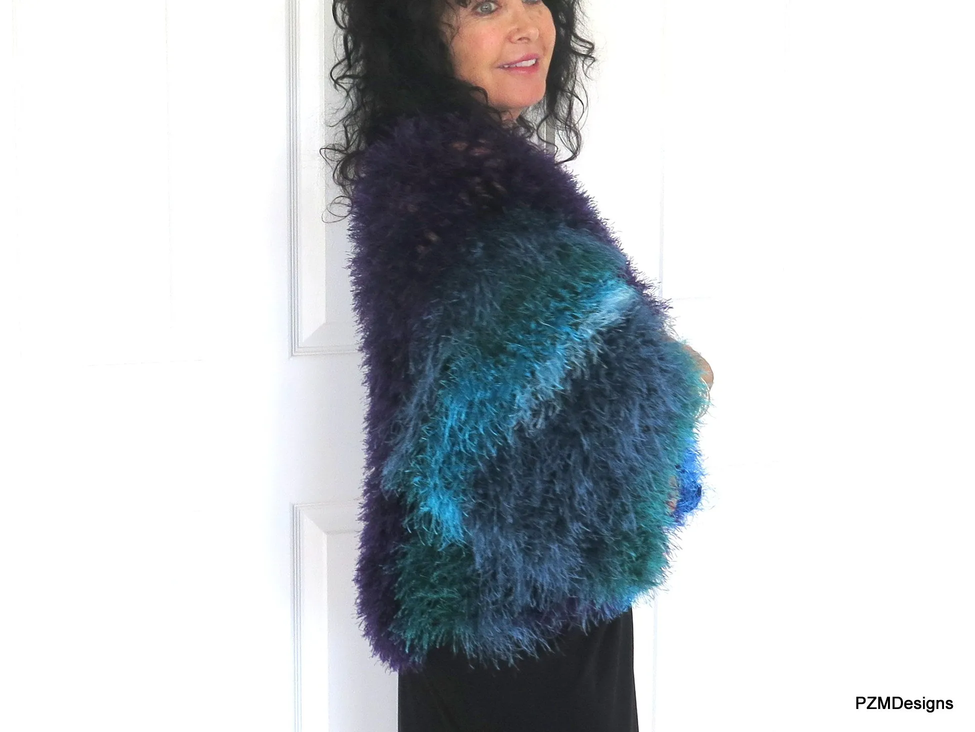 Blue Faux Fur Plus Size Jacket, Multi Color Blue Fur Shrug