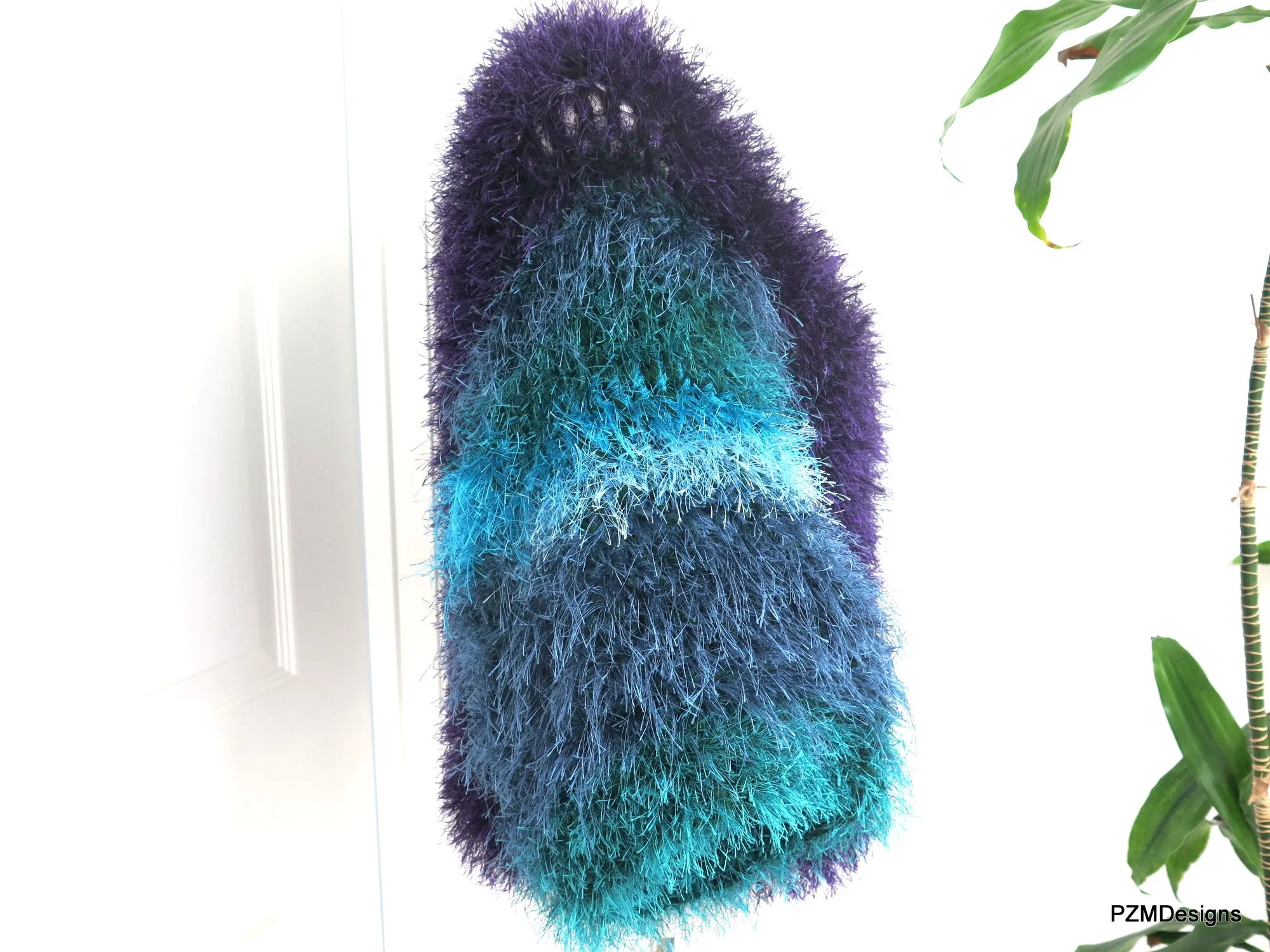 Blue Faux Fur Plus Size Jacket, Multi Color Blue Fur Shrug