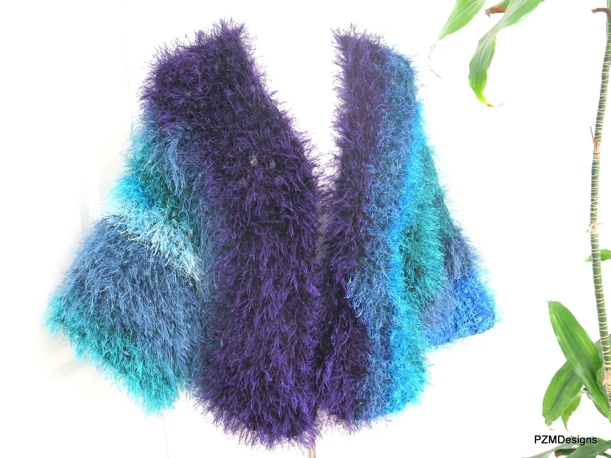 Blue Faux Fur Plus Size Jacket, Multi Color Blue Fur Shrug
