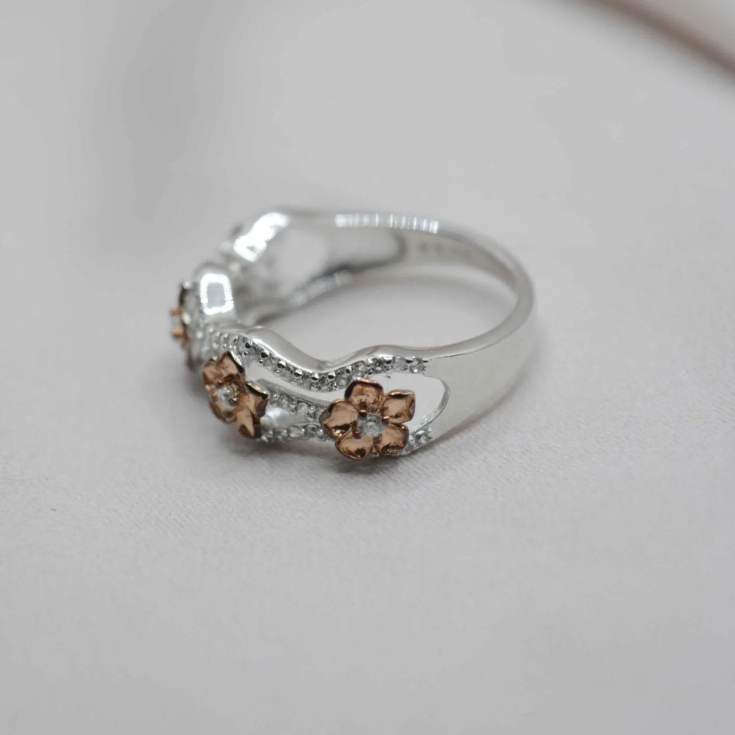 Rose Gold Meadows Ring