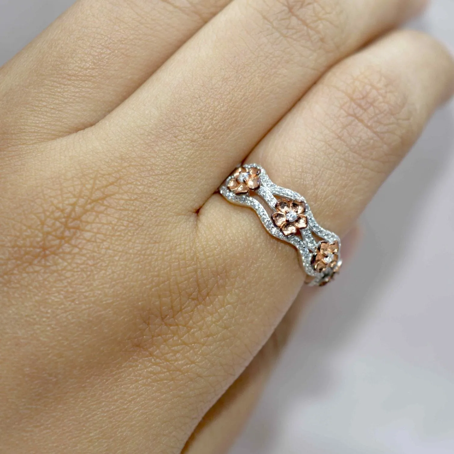 Rose Gold Meadows Ring