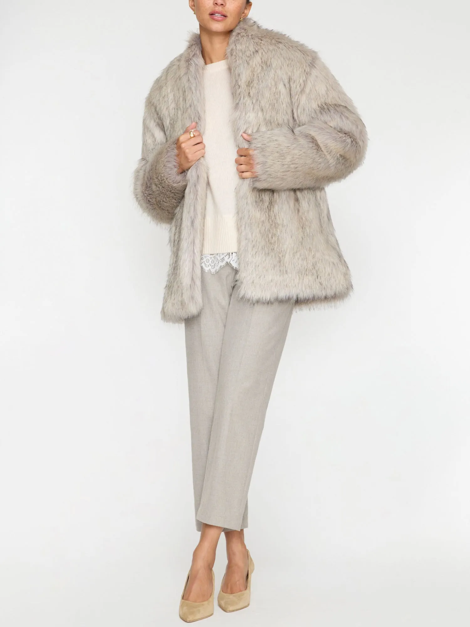 The Marte Lace Looker